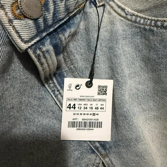 Zara Light Blue Distressed Straight Jeans - Picture 5 of 5